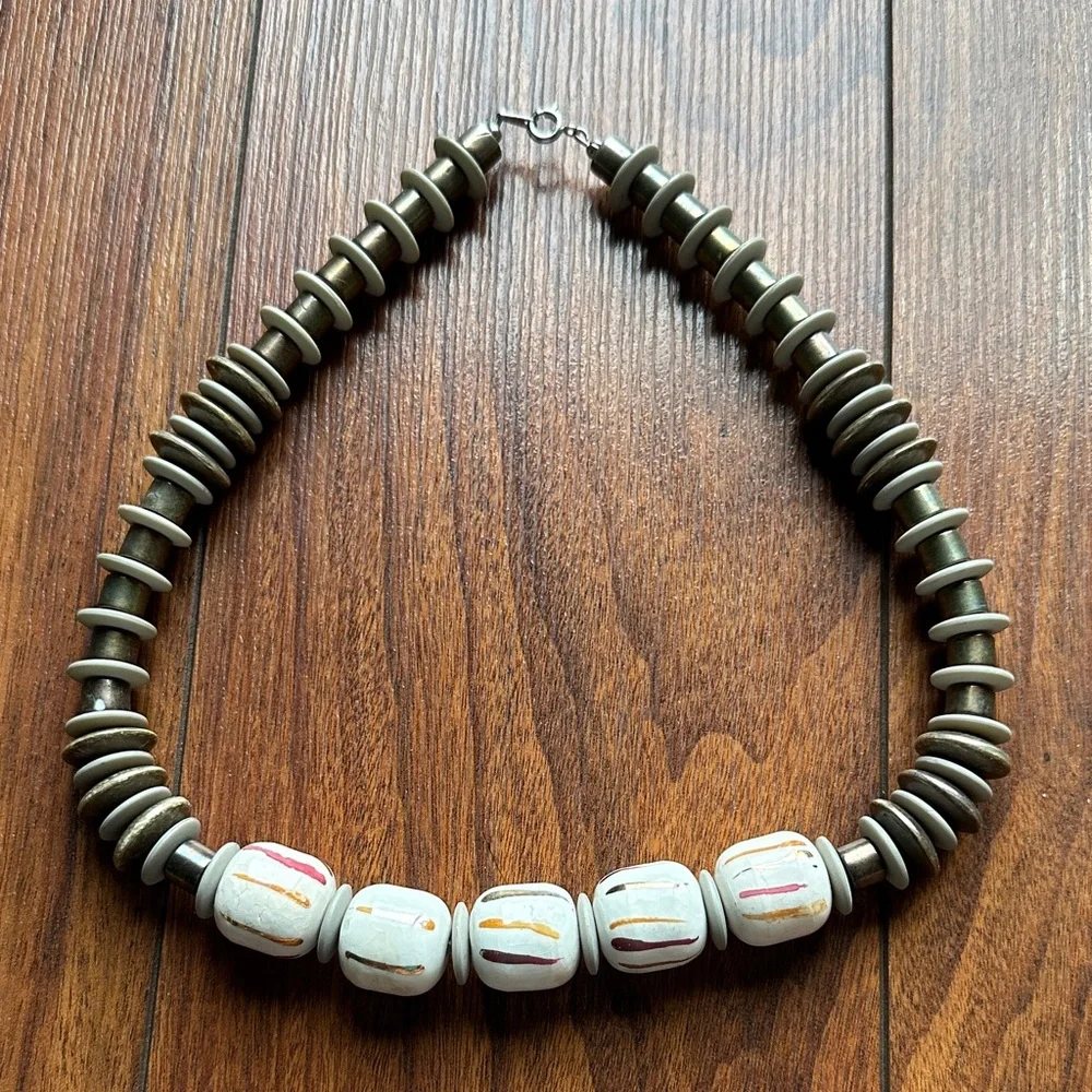 🟡🟡Vintage Artisan Beaded Necklace with Earthy Tones🟡🟡